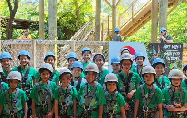 Girl Scouts before going treetopping